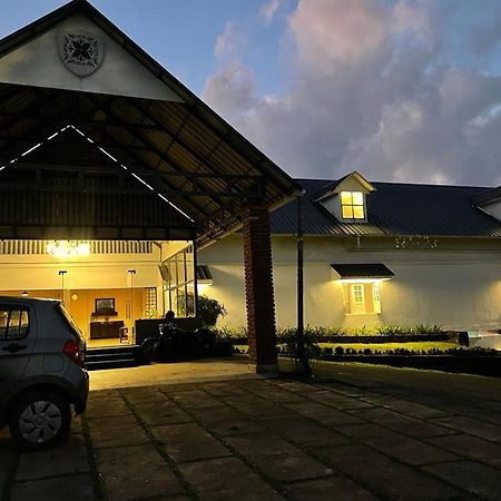 Hotel Agincourt Kuttikkanam Pīrmed Esterno foto