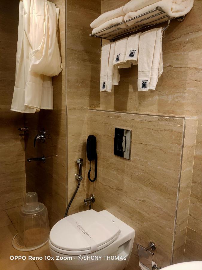 Hotel Agincourt Kuttikkanam Pīrmed Esterno foto